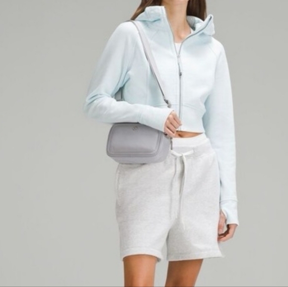 lululemon athletica Silver Belt Bag - Picture 4 of 12